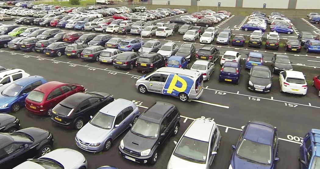 Парковки при аэропортах Великобритании